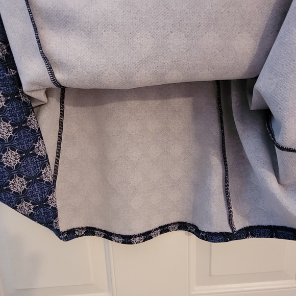 Divided H & M cup sleeves dress size 12 - Picture 8 of 8